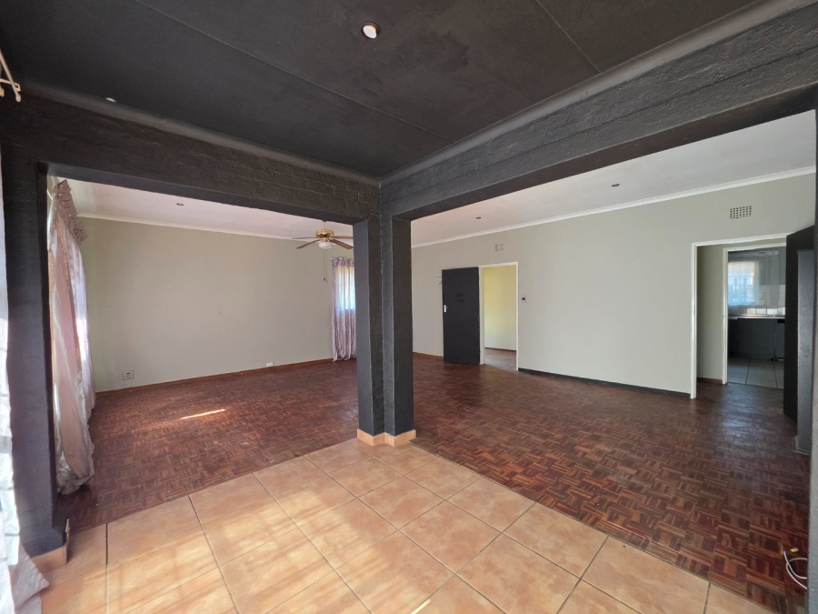 3 Bedroom Property for Sale in Roodia Free State